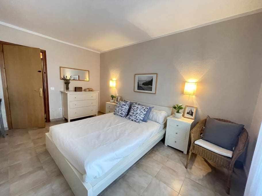 Appartement Macarella Apatamento Con Piscina à Cala'N Blanes  Extérieur photo